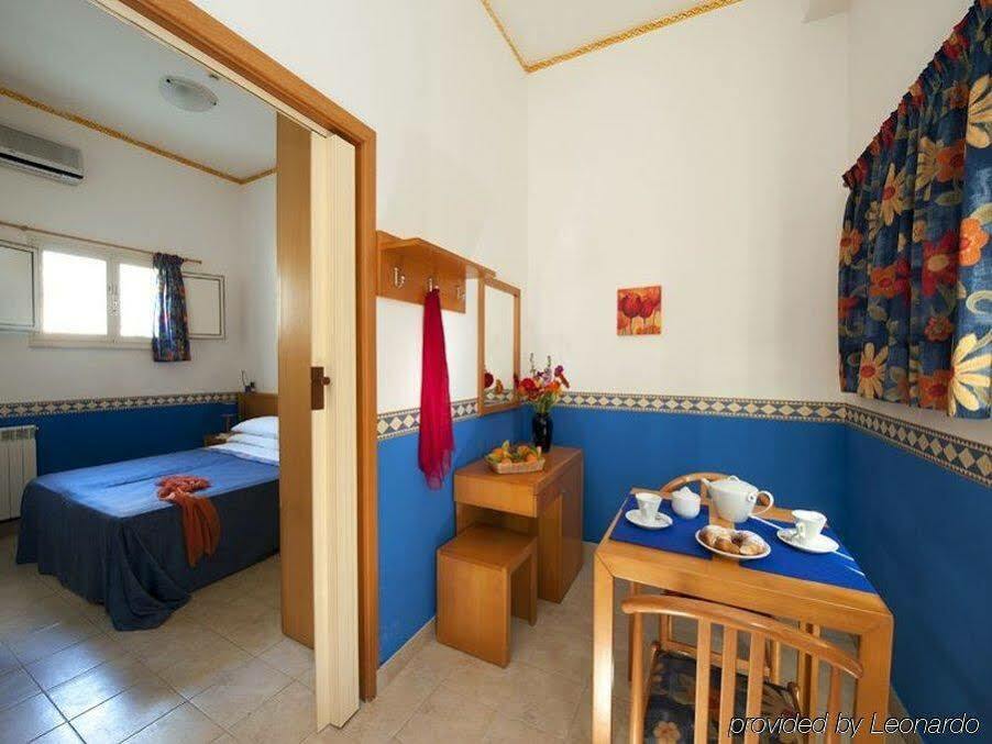 Villaggio Albergo Internazionale La Plaja Catania-Fontanarossai nemzetközi repülőtér Kültér fotó